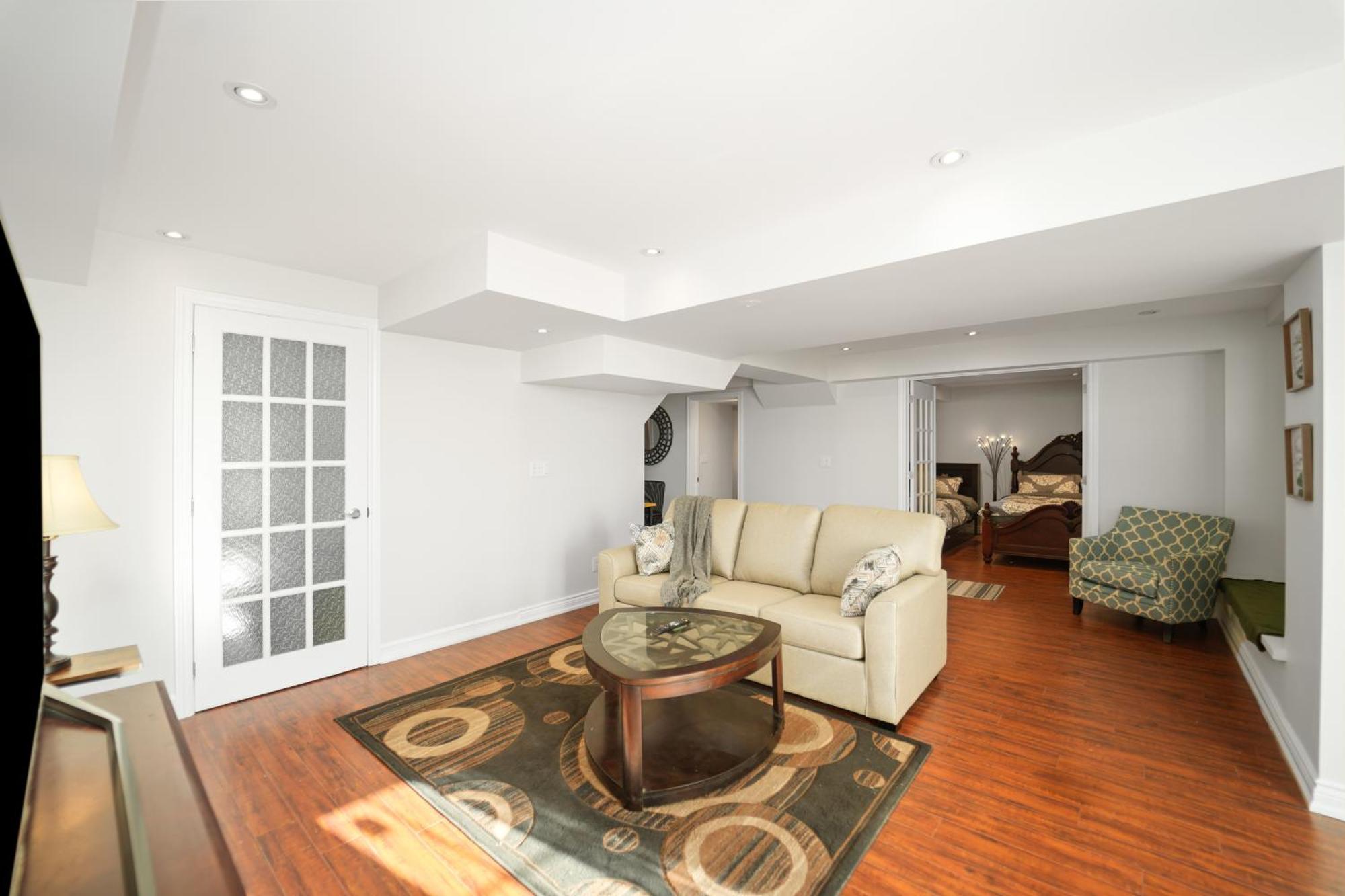 Cozy Lovely Ravine Facing Suite. Mississauga Exterior foto